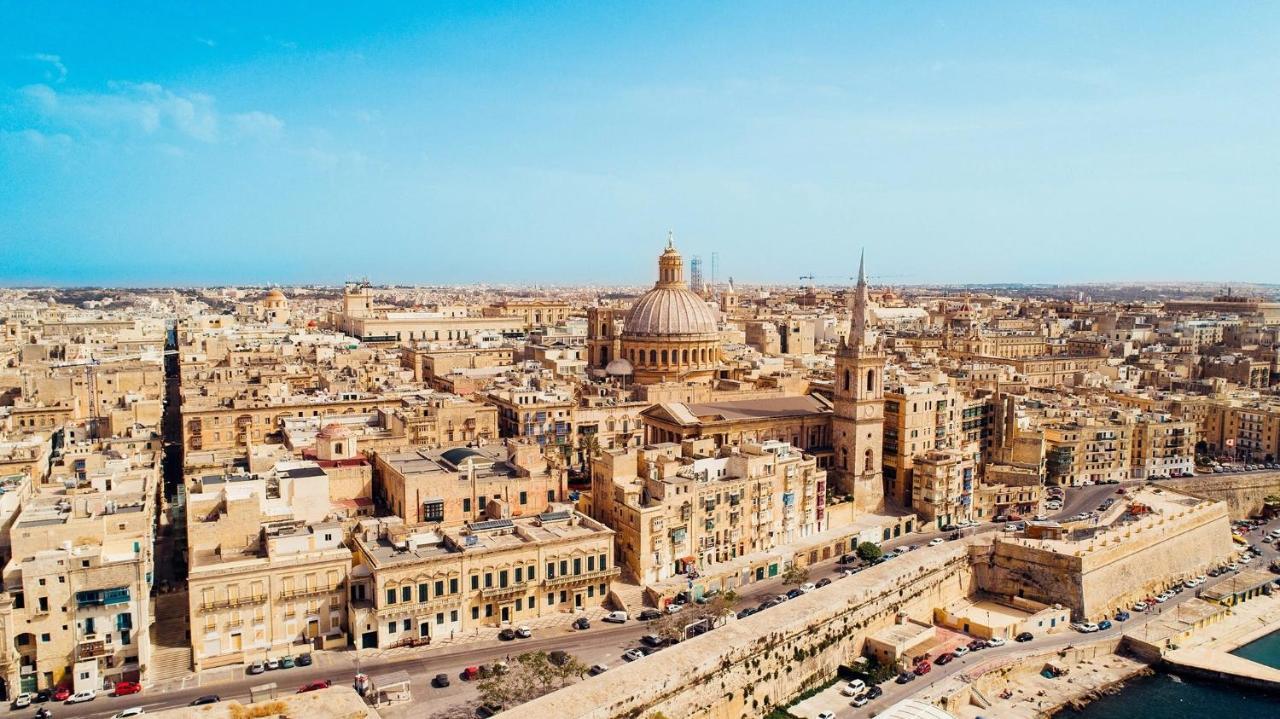 Comfy 2 Bedroom Flat In The Heart Of Valletta Exterior photo